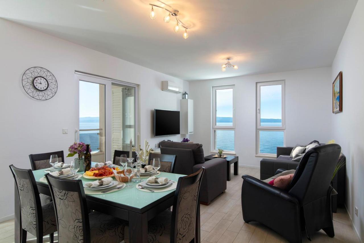 Apartments Tanita Подстрана Екстер'єр фото