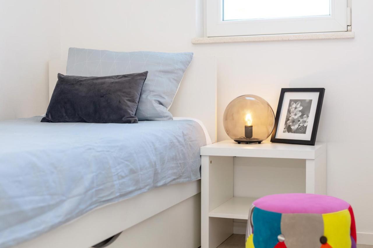Apartments Tanita Подстрана Екстер'єр фото